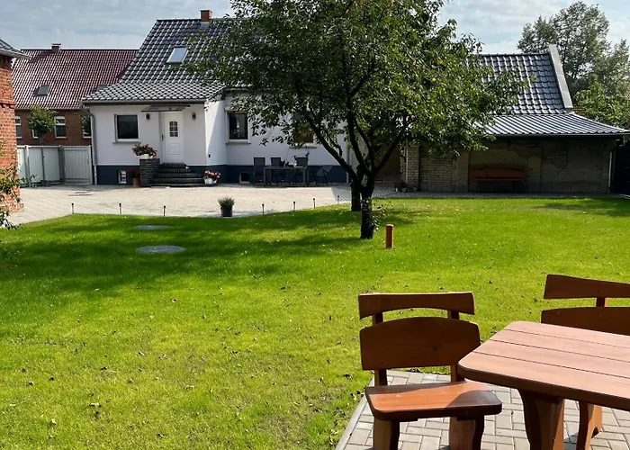 Landhaus-ferienwohnung Am Fluss شقة *