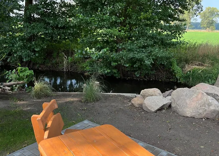 Landhaus-ferienwohnung Am Fluss شقة Plattenburg